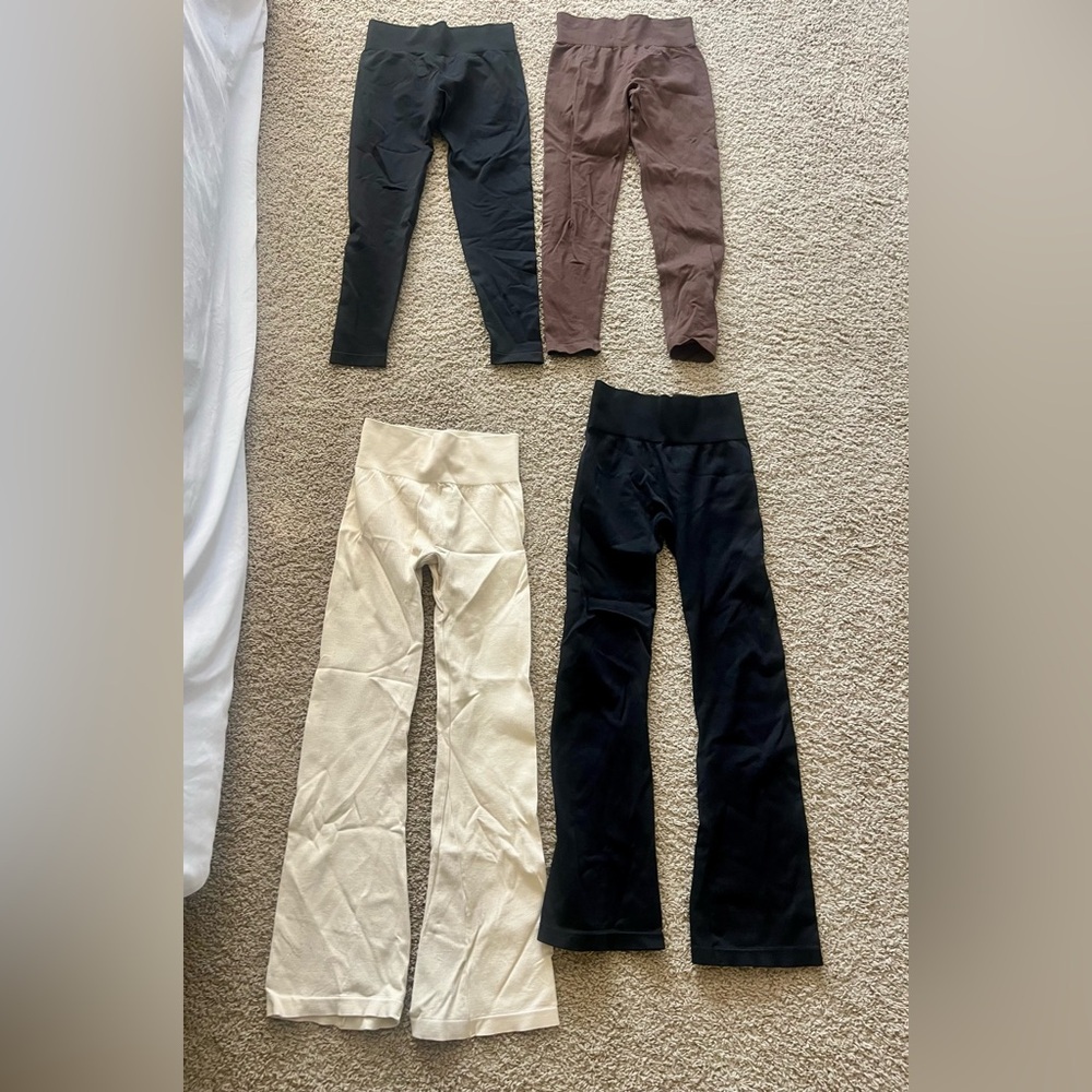 Lot of (4) Womens OQQ seamless leggings size Medium